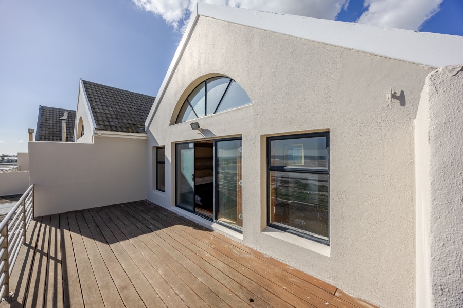2 Bedroom Property for Sale in Lagoon Beach Western Cape